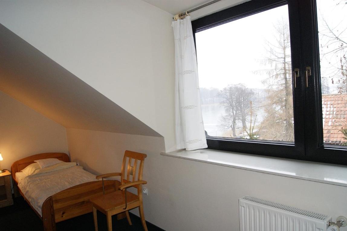 Pan Dom Pracy Tworczej W Wierzbie Wierzba Bagian luar foto